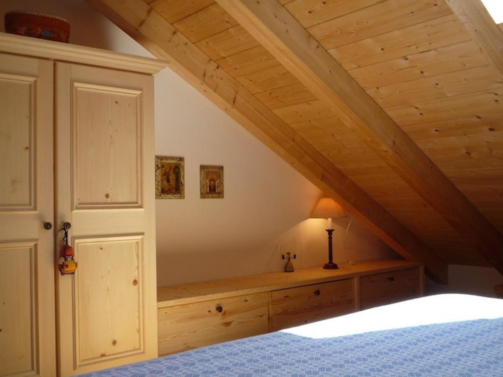 Apartmán Mansarda Dolomiti Rasun di Sopra Pokoj fotografie
