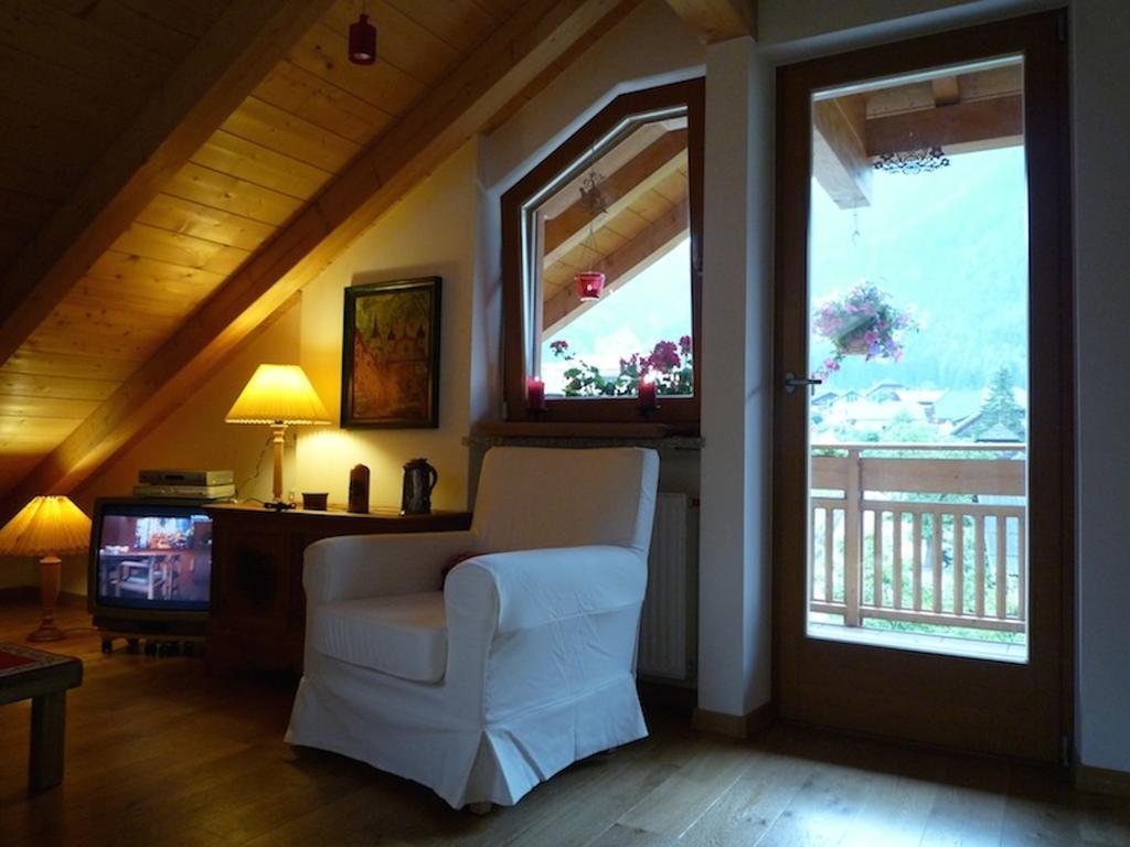 Apartmán Mansarda Dolomiti Rasun di Sopra Pokoj fotografie